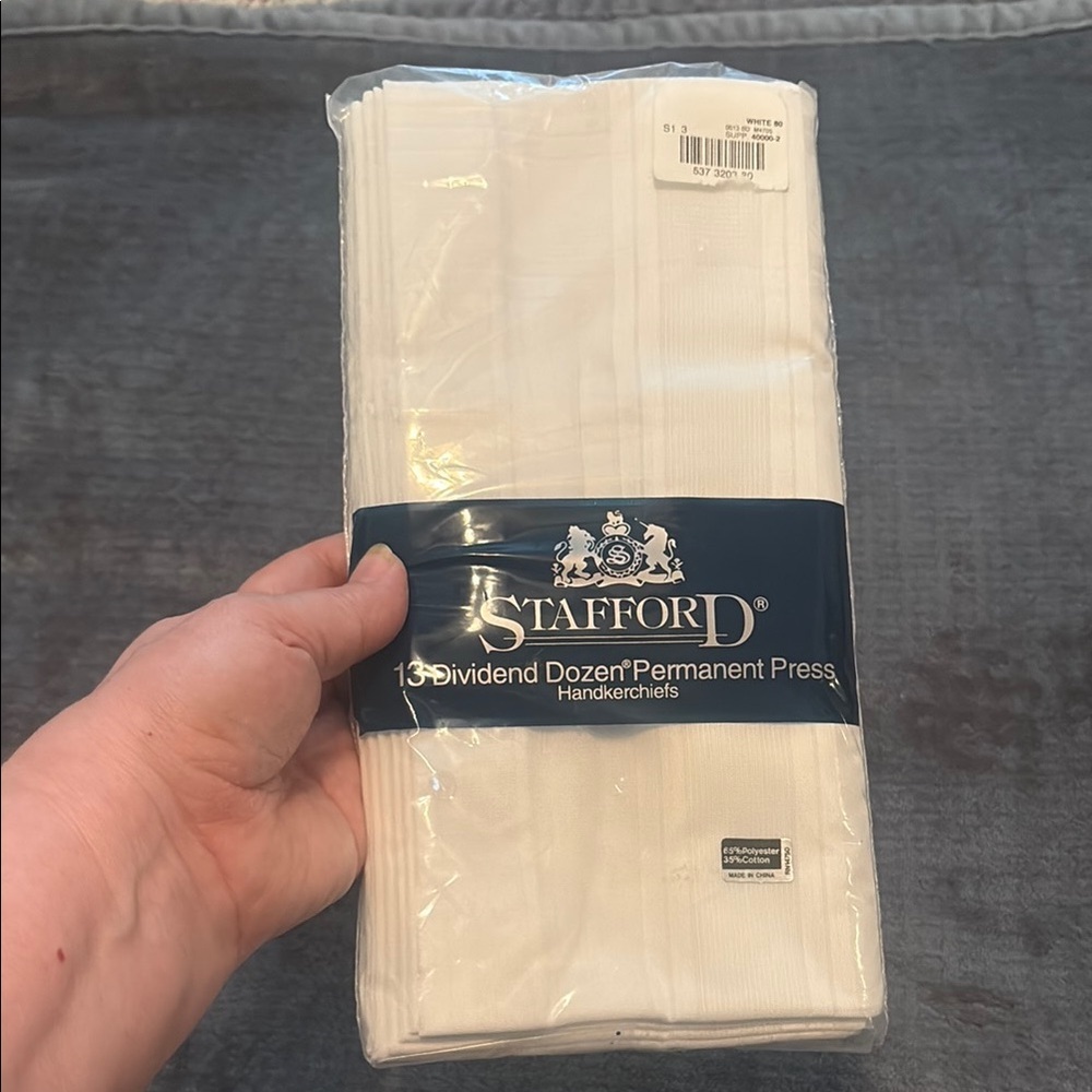 Stafford 16 x 16 Square Men’s Handkerchiefs White New in Package